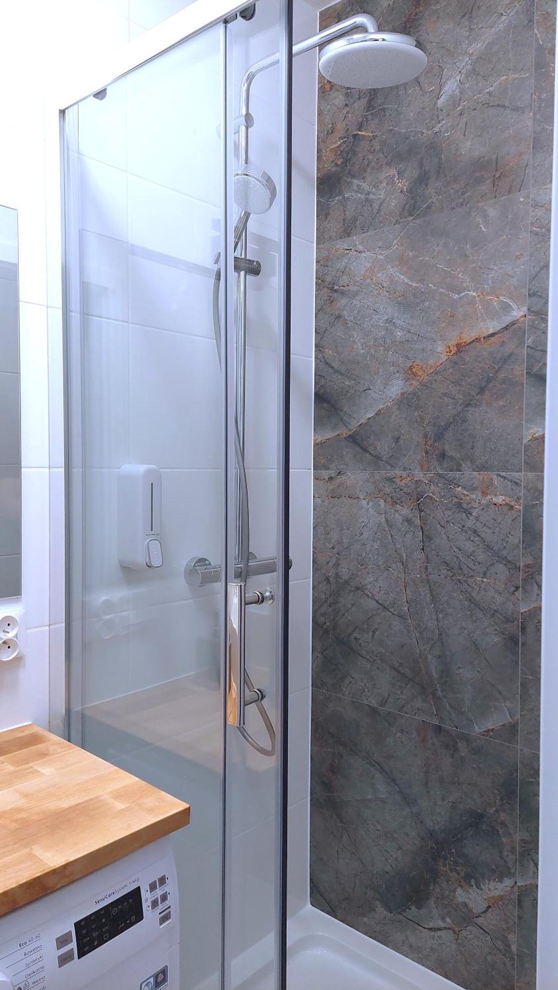 Theapartments Radwanska Лодз Стая снимка