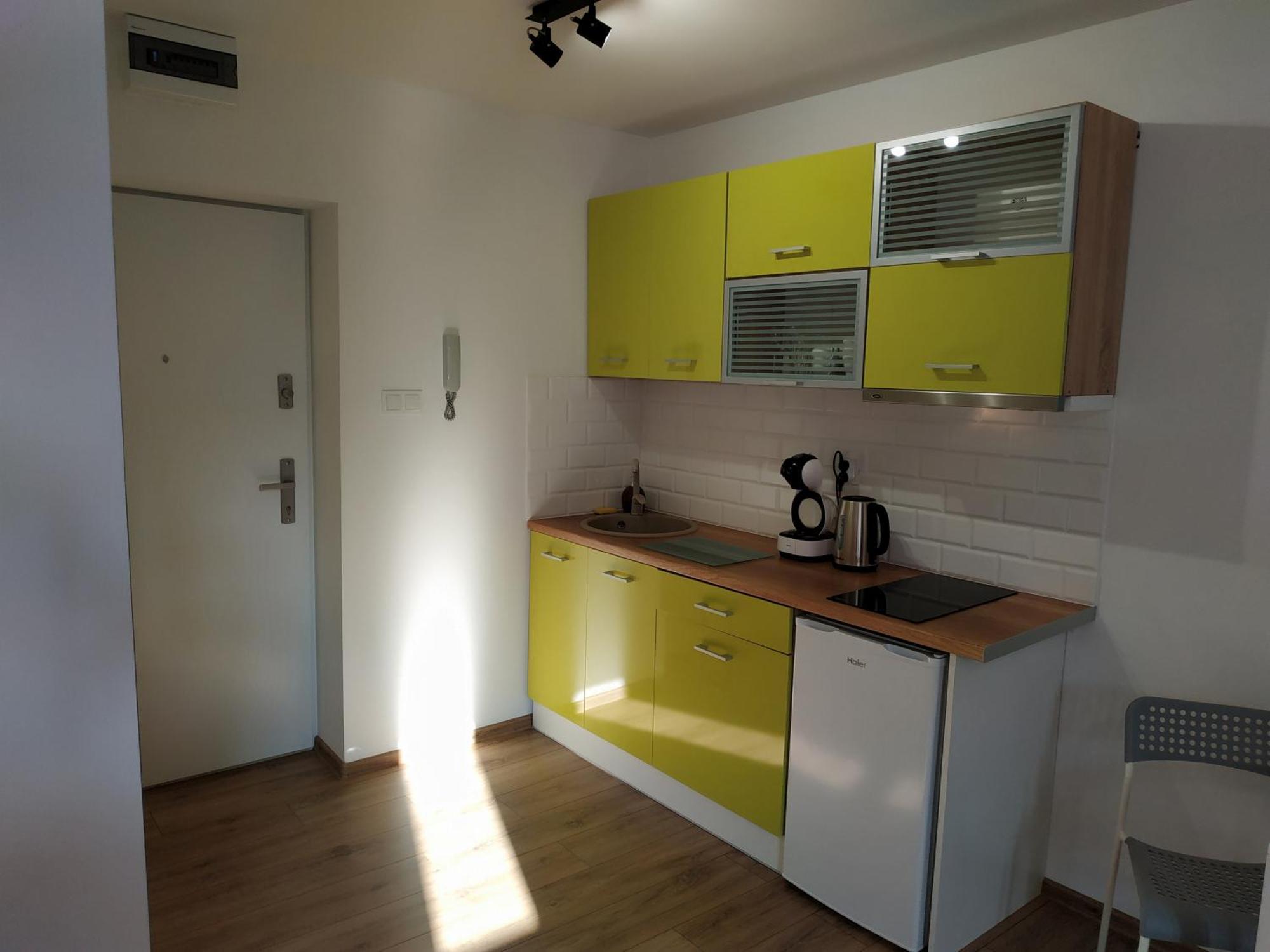 Theapartments Radwanska Лодз Стая снимка