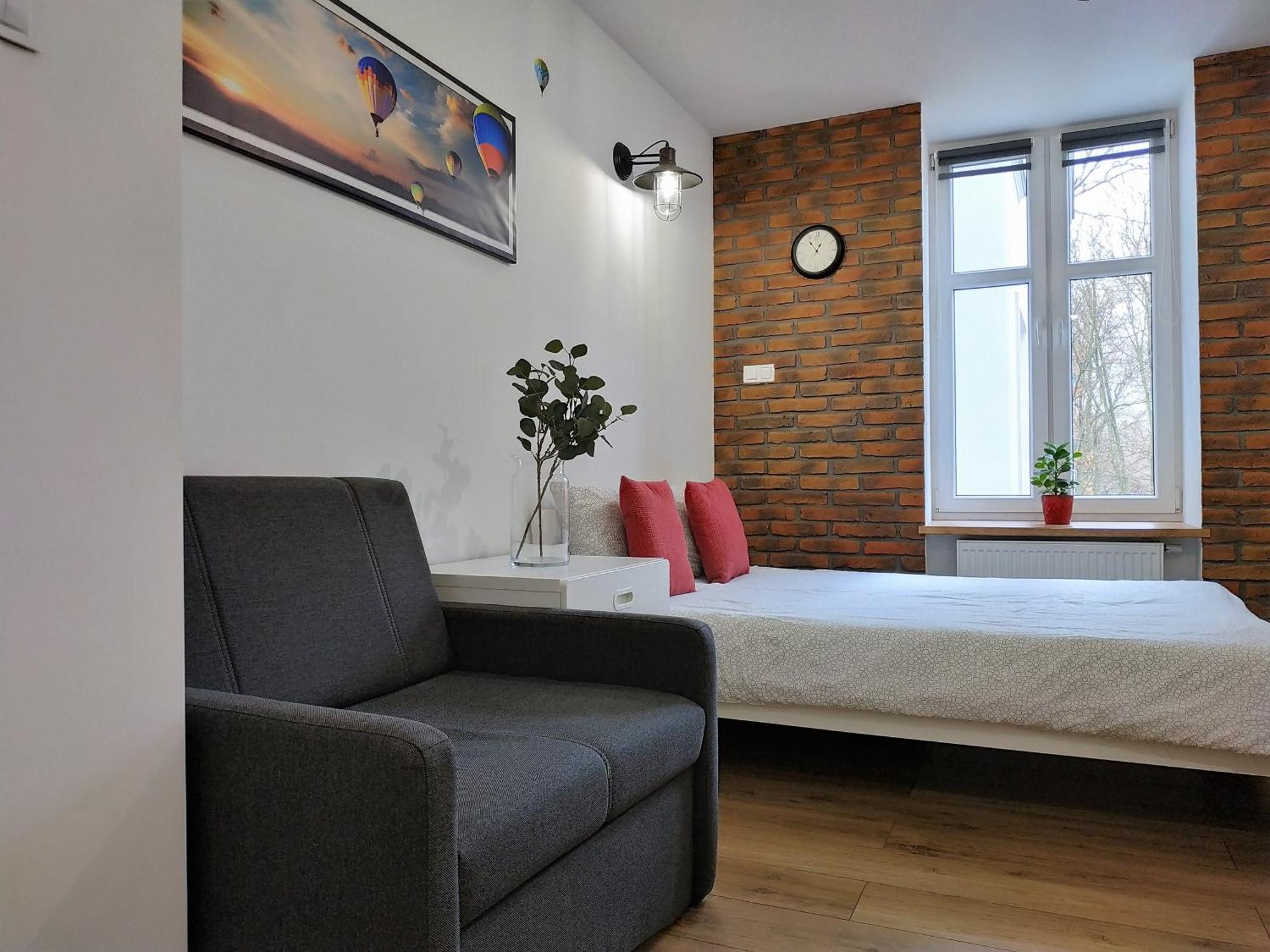 Theapartments Radwanska Лодз Стая снимка